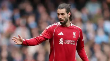 “أشعر تماماً كما يشعرون” – دومينيك سوبوسلاي يعتذر عن “سوء تفاهم” مع جماهير ليفربول، موضحاً سبب هزّ كتفيه بعد إذلال مانشستر سيتي